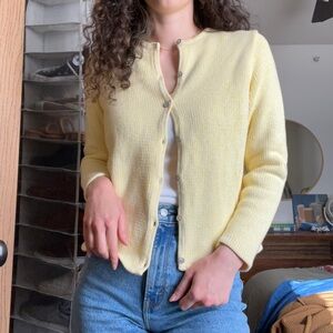 L.L. Bean 100% cotton pale yellow knit cardigan sweater with abalone buttons